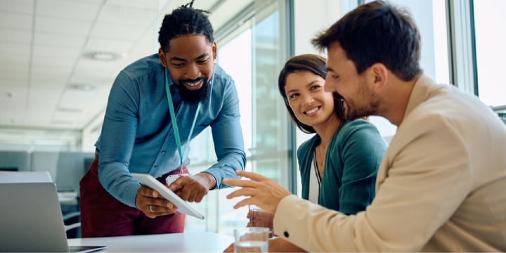 sociabble-10-convincing-reasons-to-upgrade-internal-comms-header