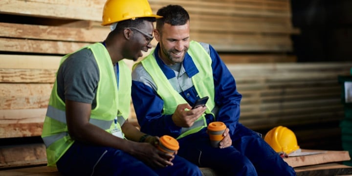 sociabble-boost-employee-engagement-own-branded-app-frontline-worker-blog