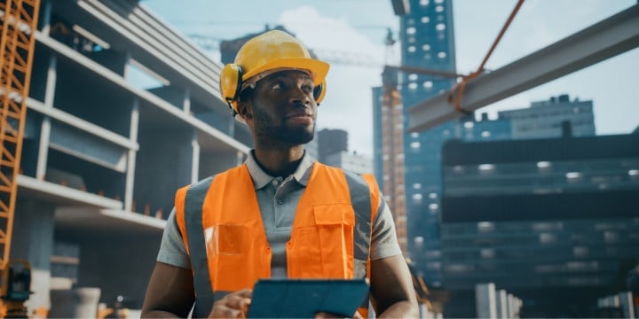 Sociabble-header-10-Ways-Create-an-Intranet-for-Frontline-Workforce