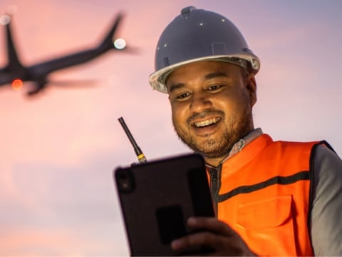 Sociabble-header-aviation-teams-connected-flights-shifts-locations