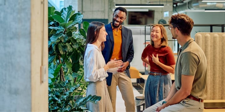 sociabble-header-build-trust-in-the-workplace