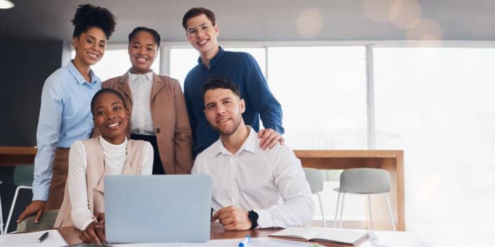 Sociabble-the-ultimate-guide-employee-advocacy-header